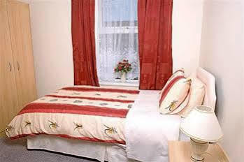 The Sleep Station Newport Otel Dış mekan fotoğraf